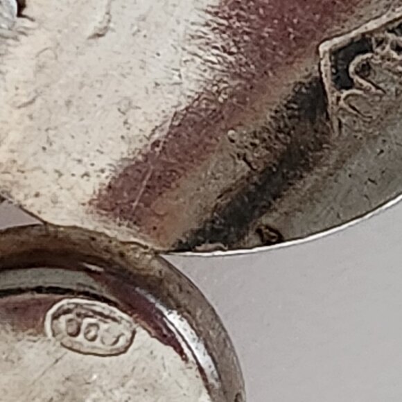 VINTAGE? DESIGNER'S STAMPED SILVER NECKLACE WITH PINK NATURAL CABOCHONS - Picture 5 of 9